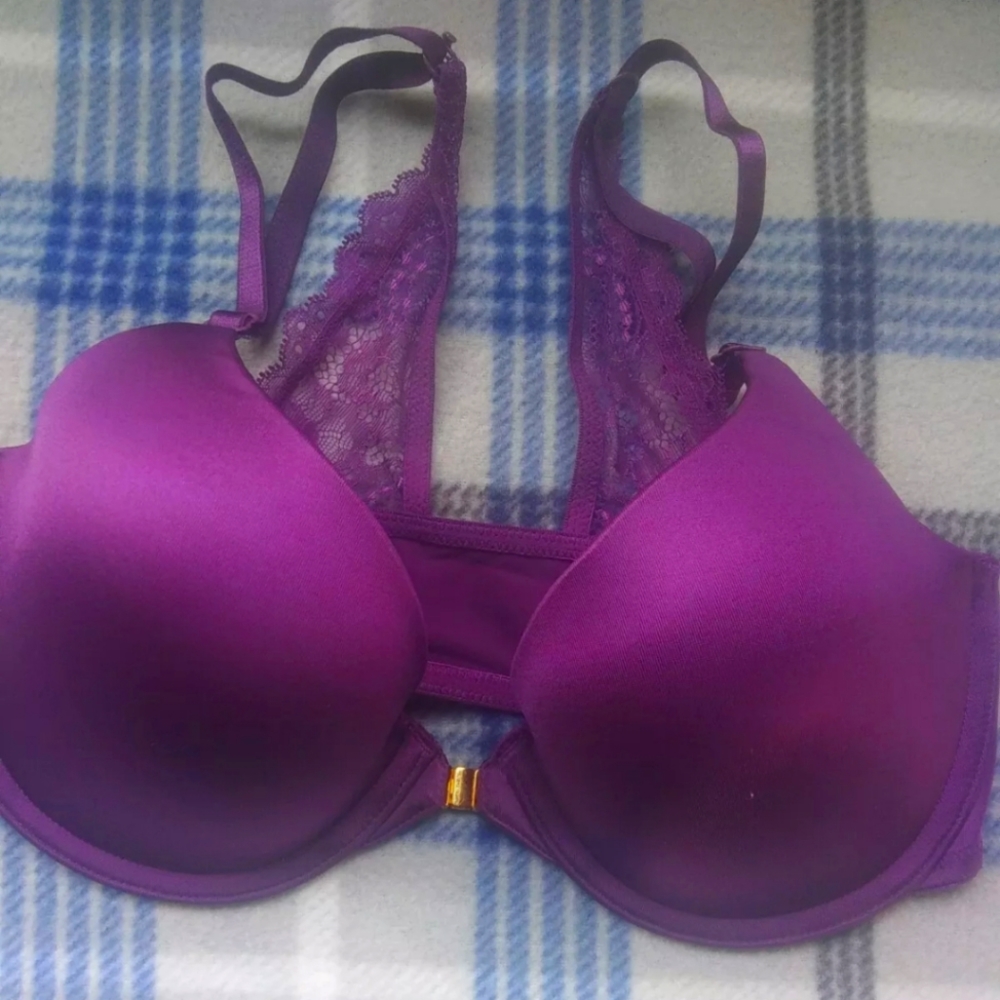 New Mae size 34C Purple Padded Pushup Bra